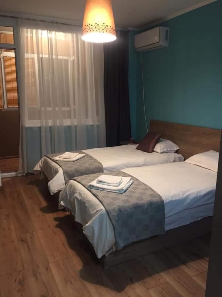 Center Apartman Sumen Kültér fotó
